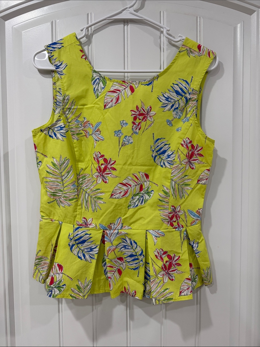 EUC Motivi Yellow Tropical Peplum Sleeveless Top